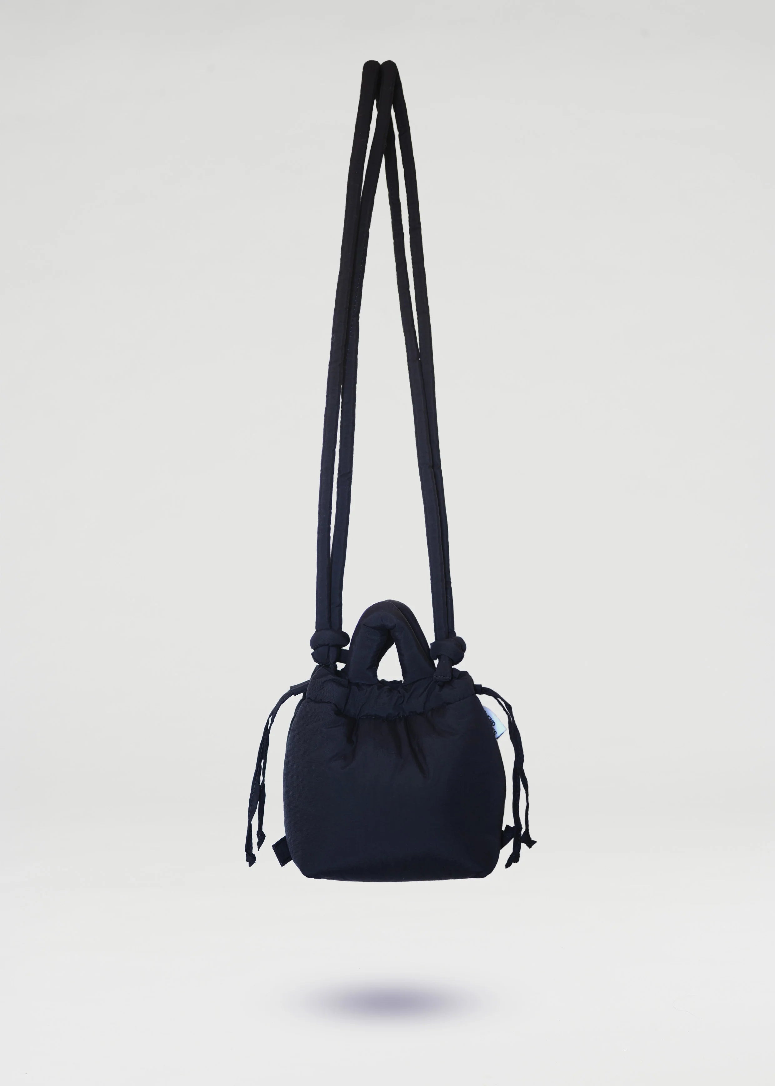 Torba Micro Ona Soft Bag Black od Ölend SLOU