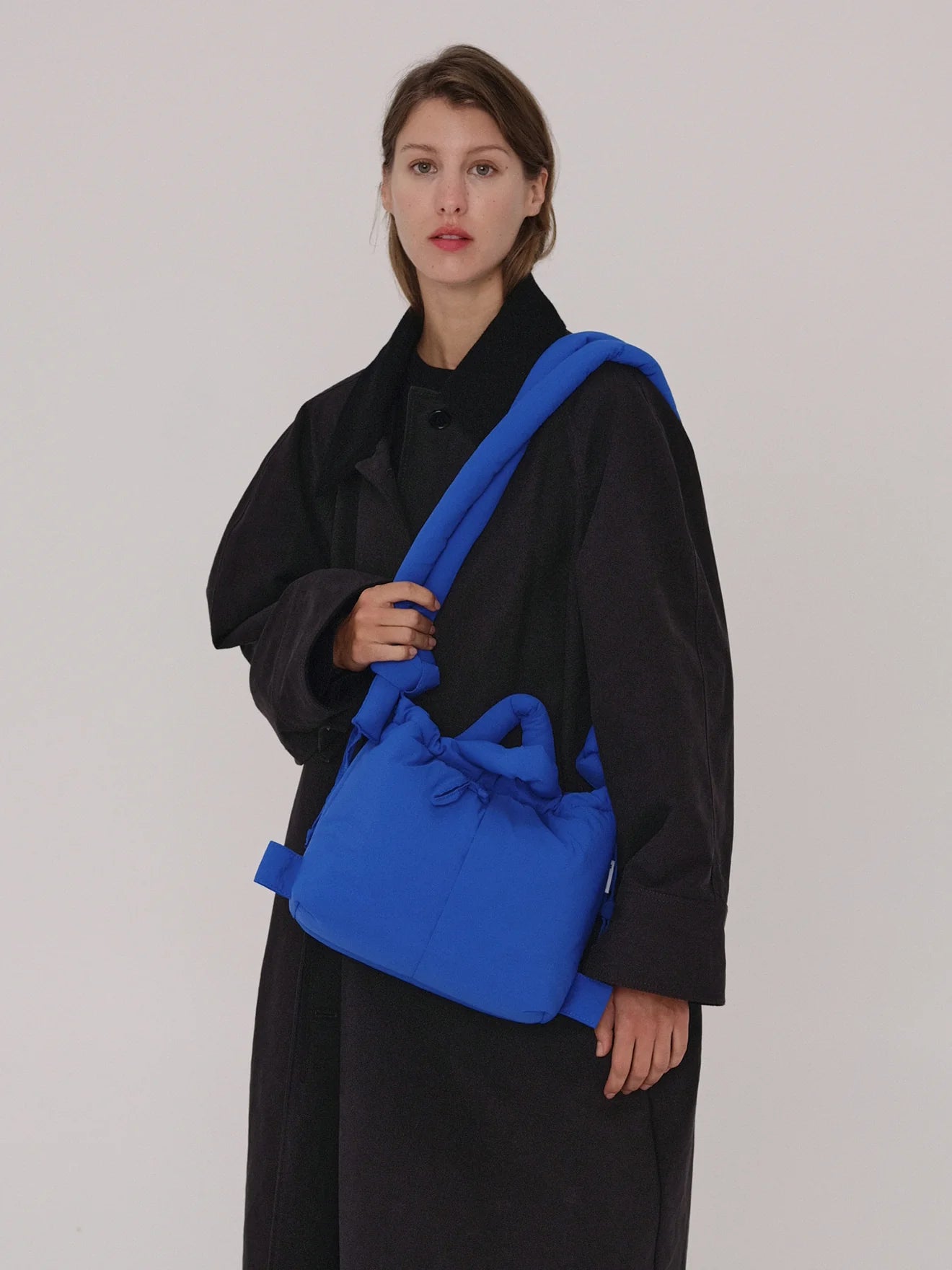 QTorba Compact Ona Soft Bag kobaltowa od Ölend SLOU