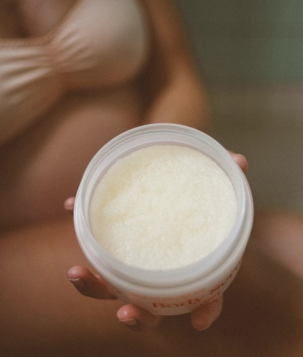 Peeling do ciała Lucy – konsystencja produktu w słoiczku