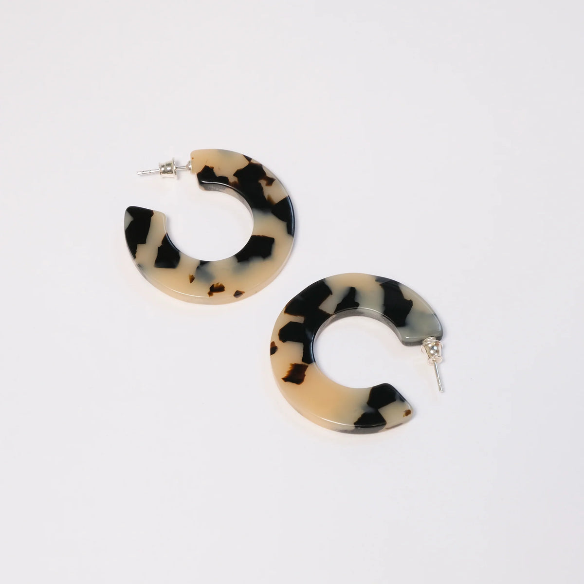 Kolczyki Tulip White Tortoise od Ninico SLOU