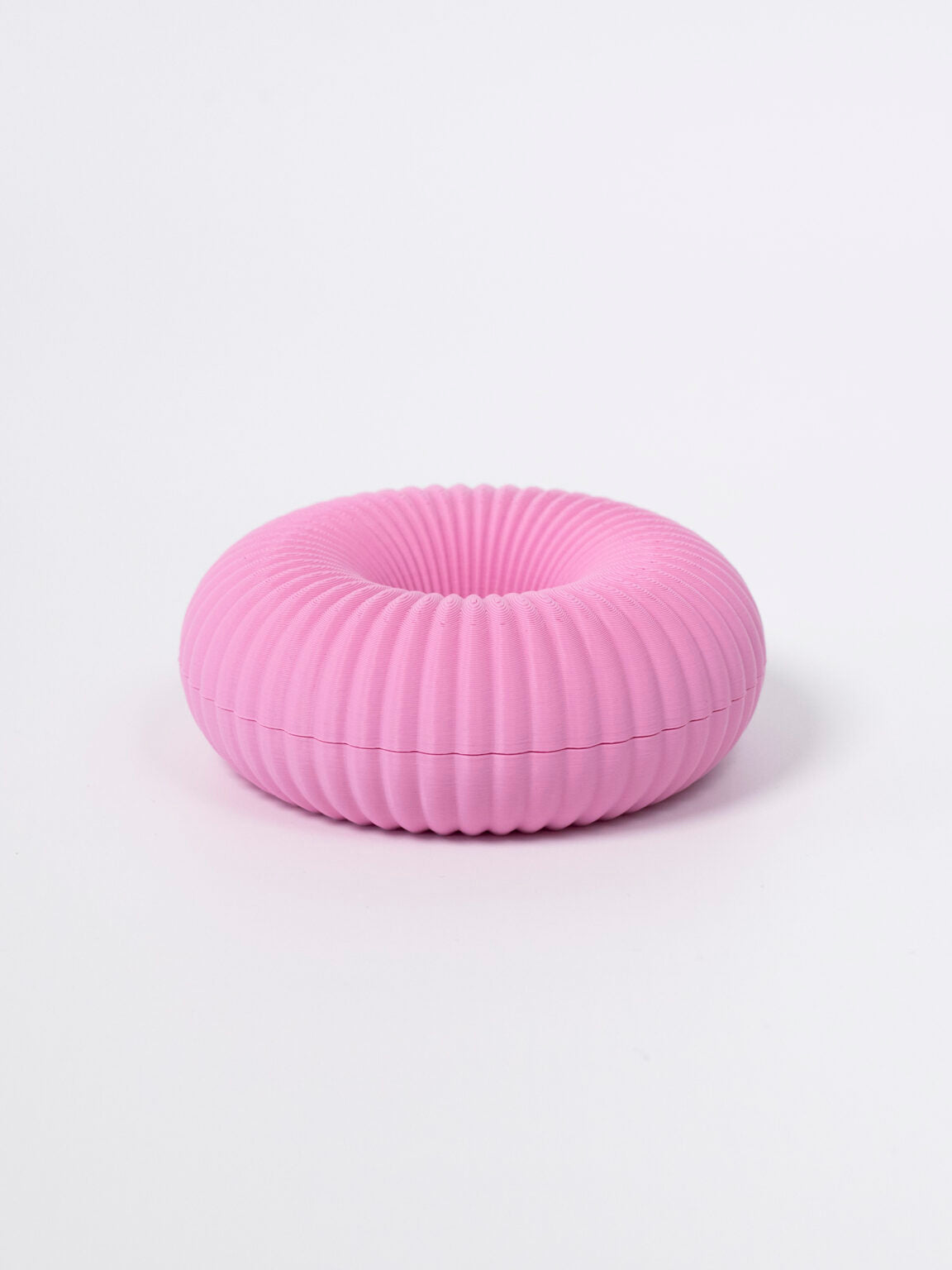 slou-gibki-design-donut-prosty-pojemnik-na-bizuterie-rozowy
