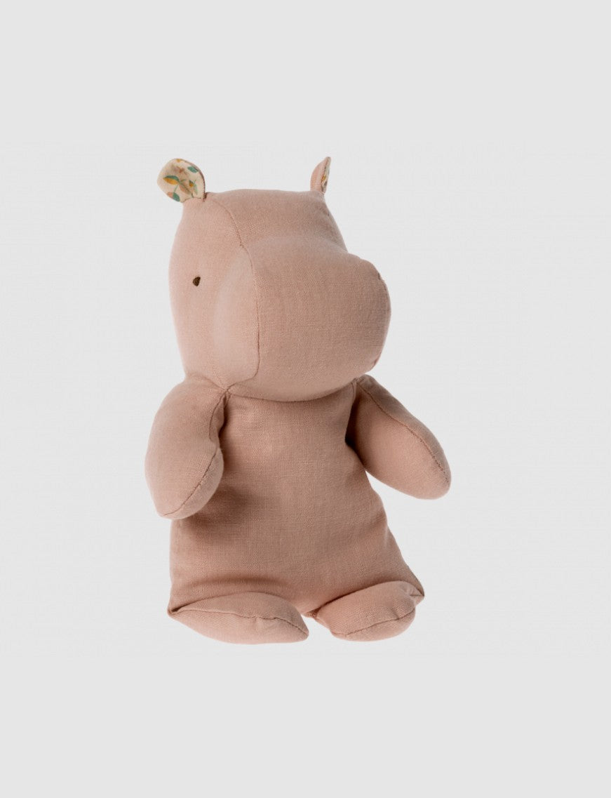 slou-maileg-przytulanka-hippo-soft-rose-small