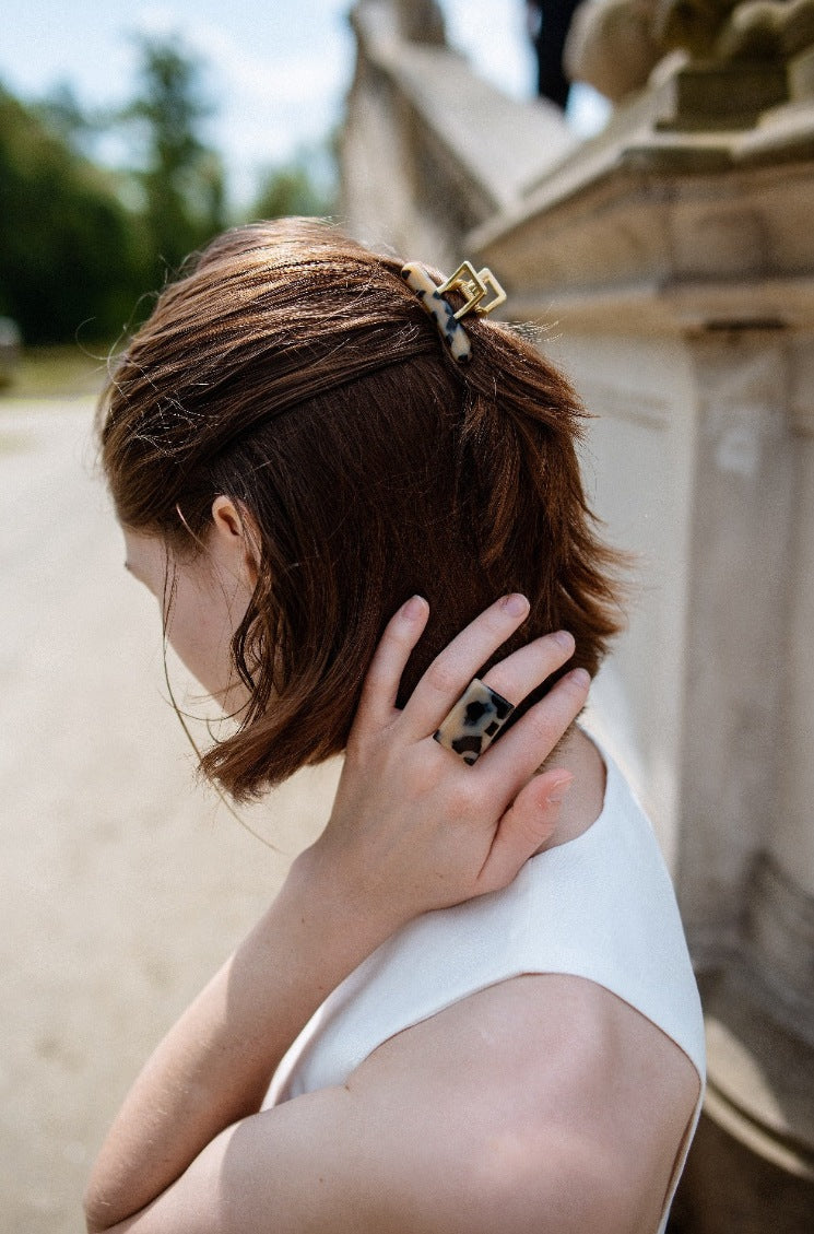 slou-ninico-spinka-small-grace