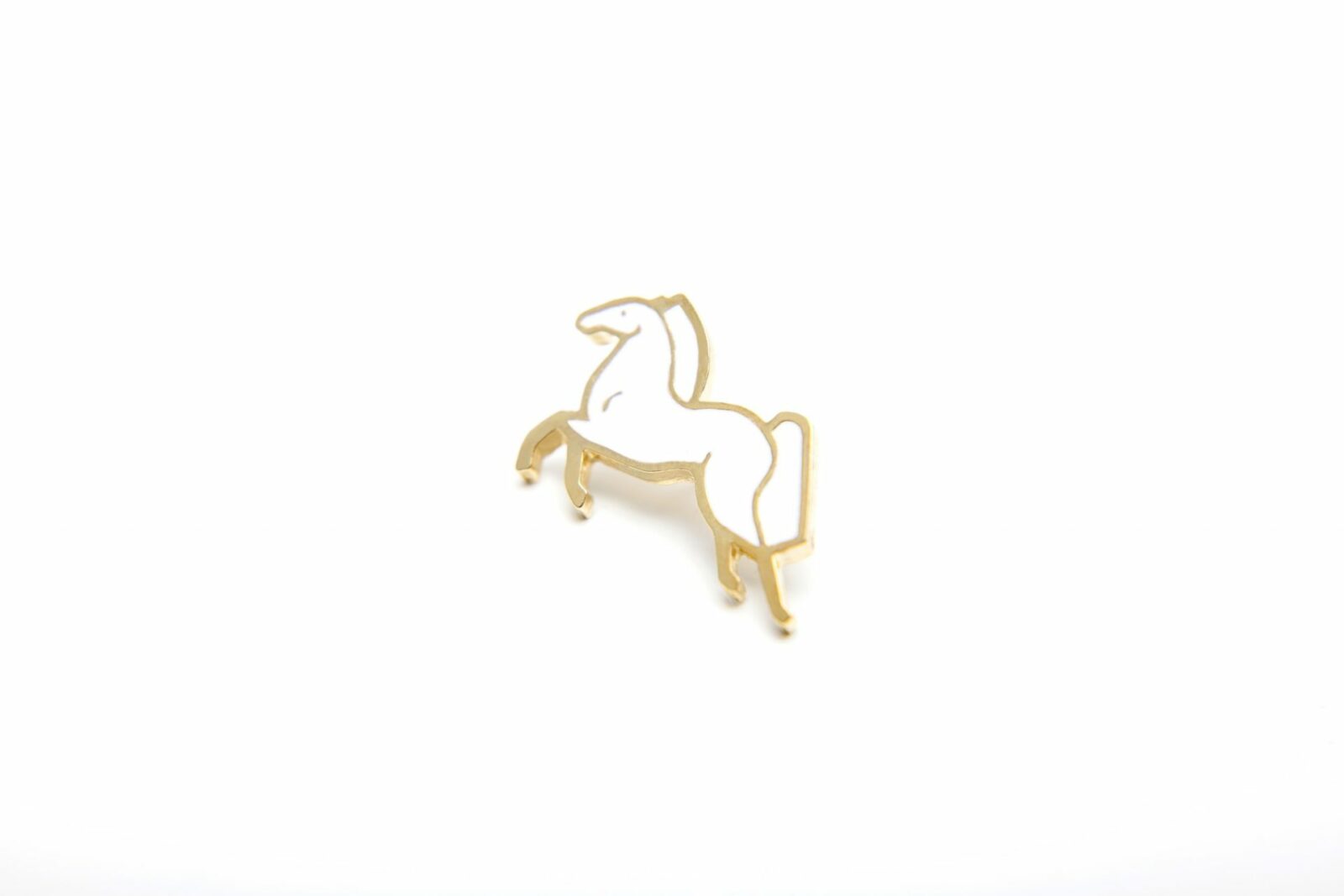 Pin Koń domowy biały
