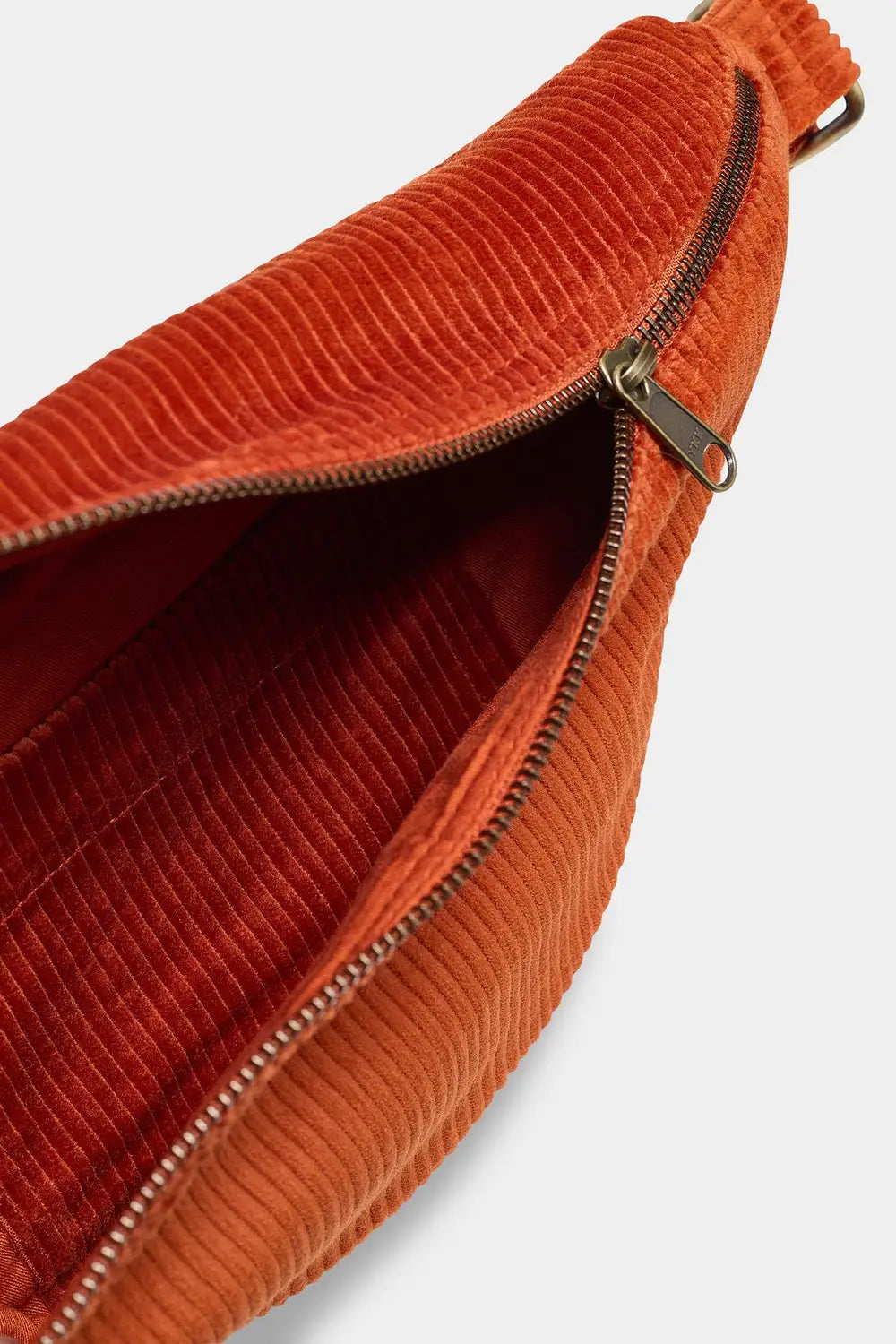 Duża Sztruksowa Nerka Sasha Brique – Hindbag SLOU