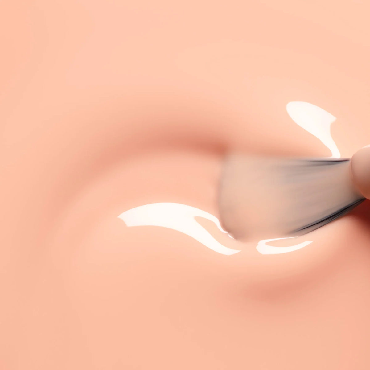 Lakier do paznokci Milky Peach