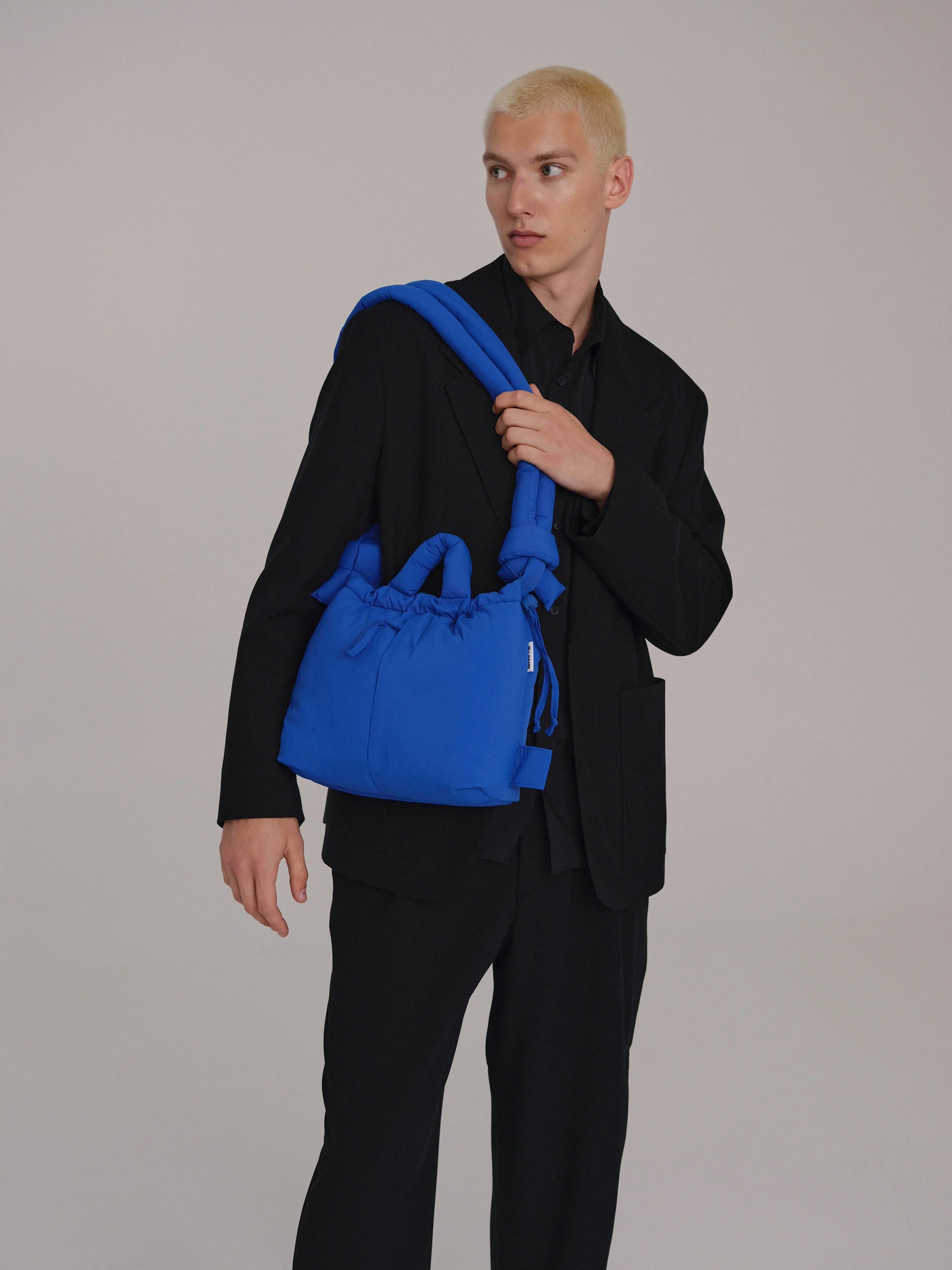QTorba Compact Ona Soft Bag kobaltowa od Ölend  SLOU