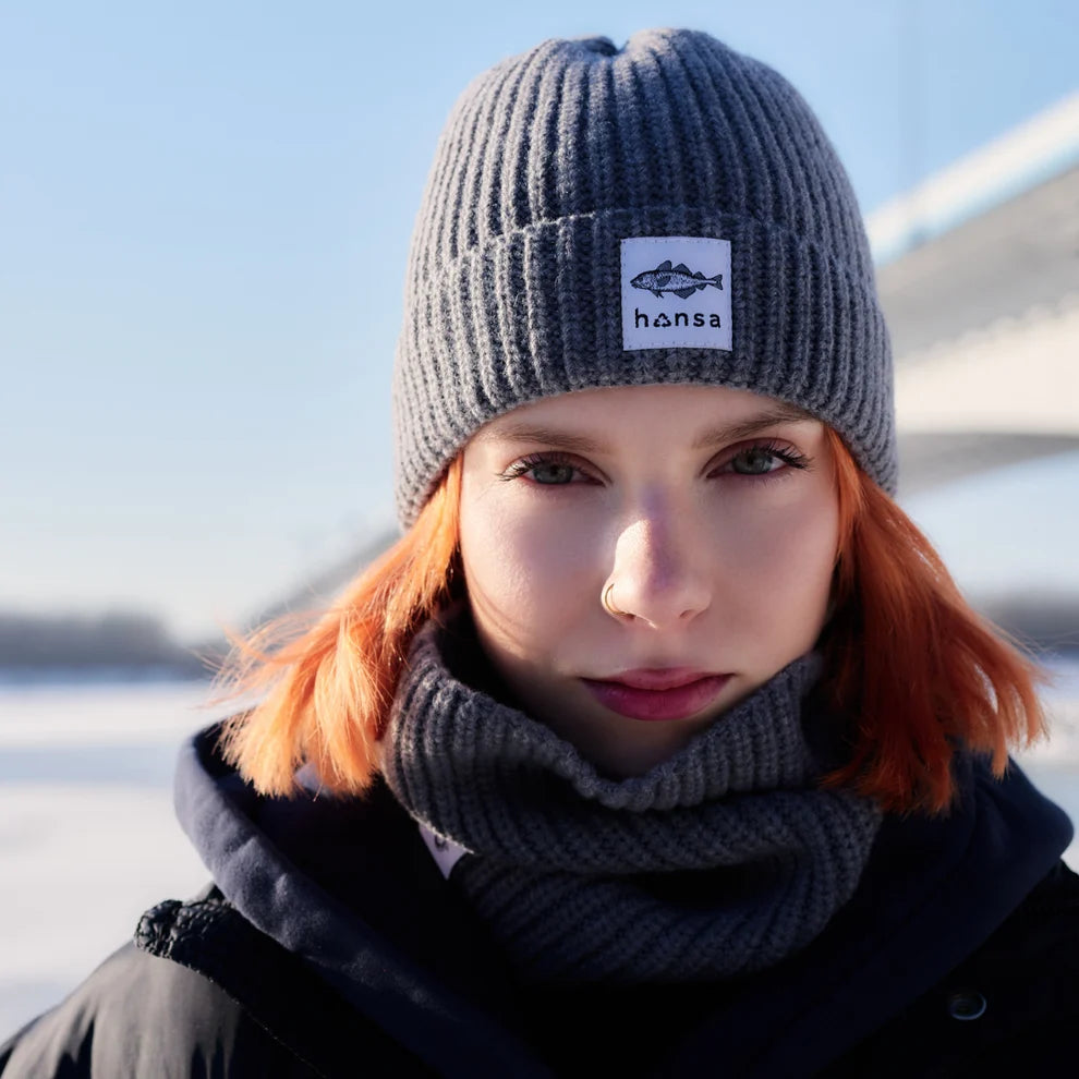 Czapka Beanie Smoke z wełny z recyklingu od Hansa Wear SLOU