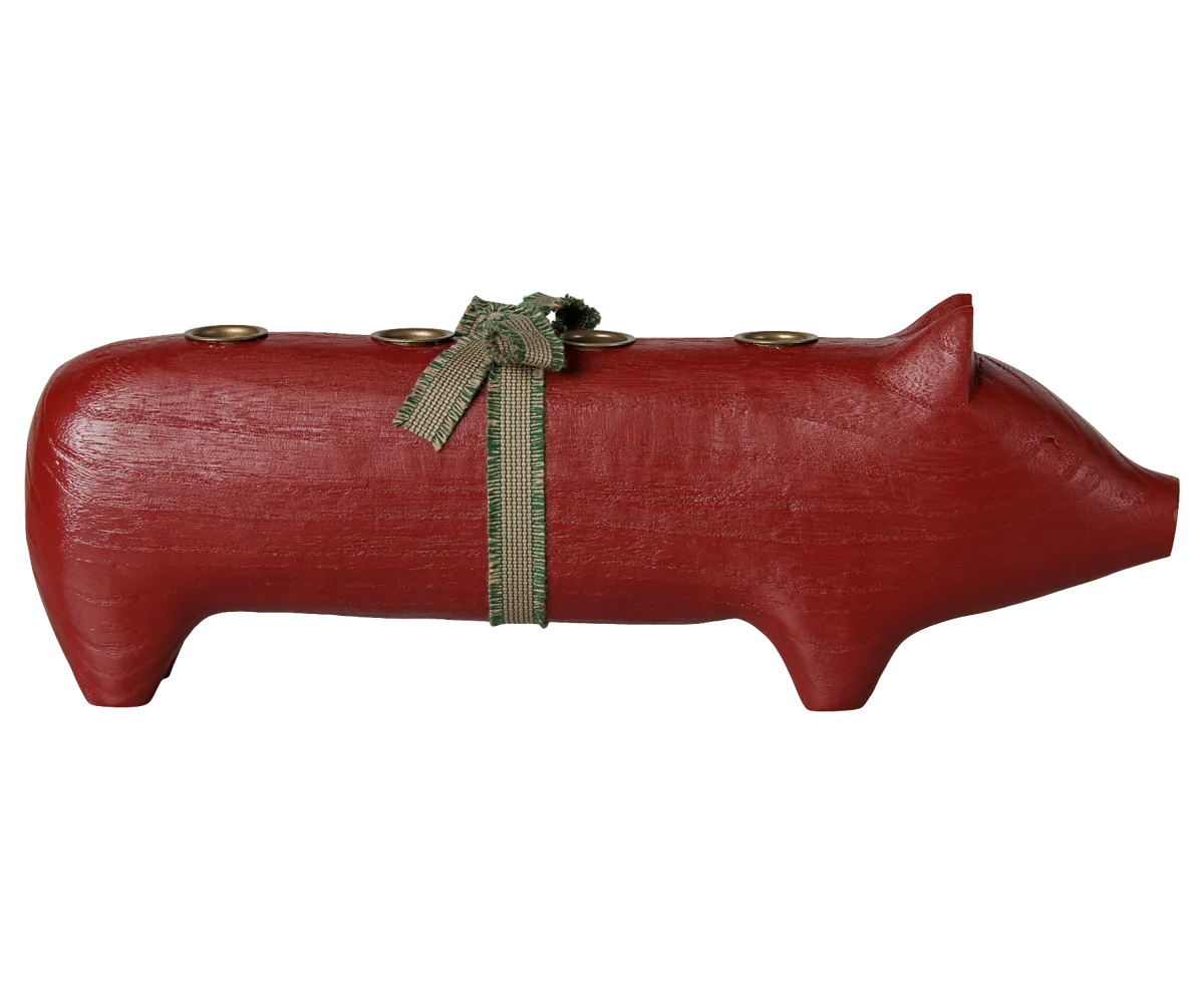 Drewniany świecznik świnka adwentowy Large Red od Maileg SLOU
