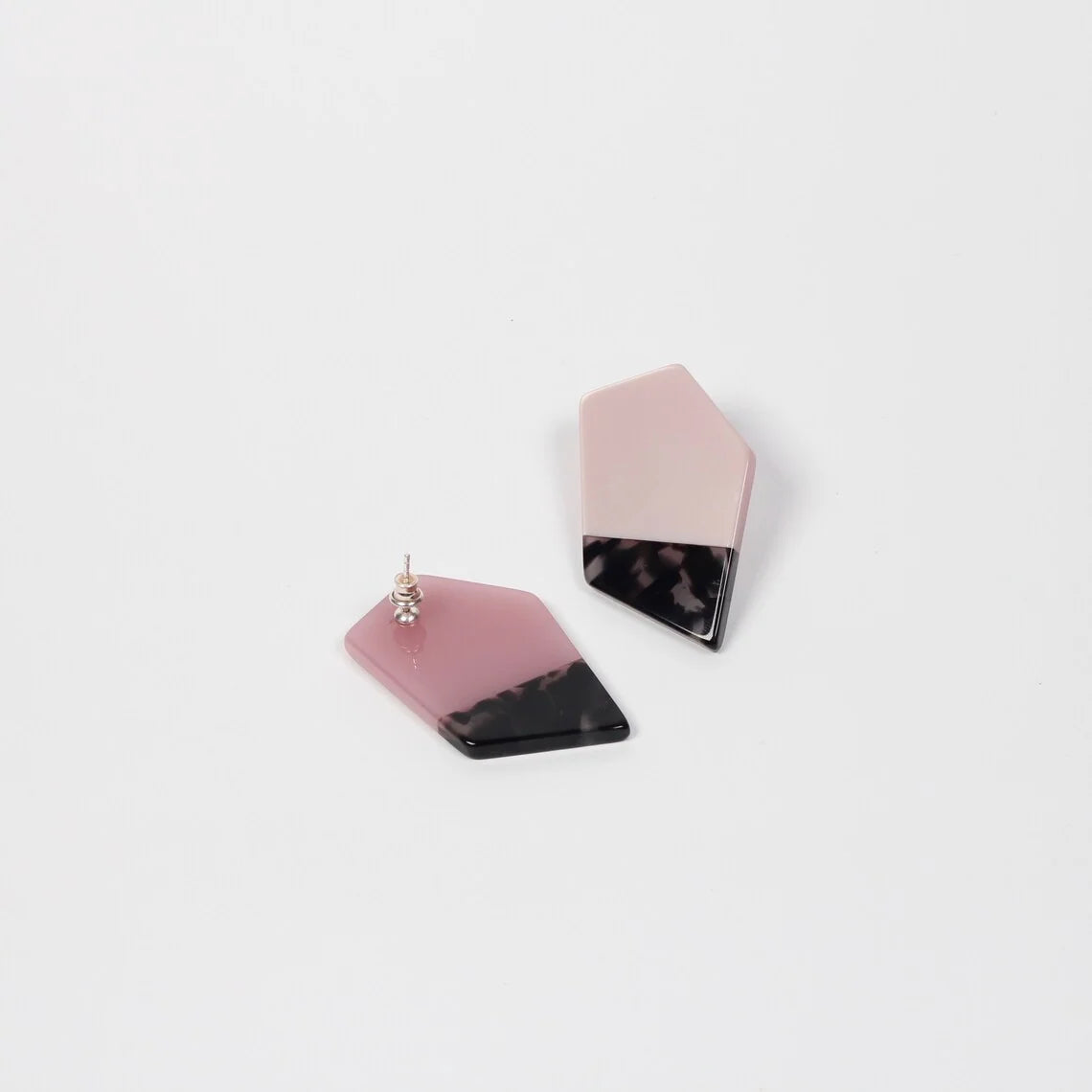 Kolczyki V90s Pink od Ninico SLOU