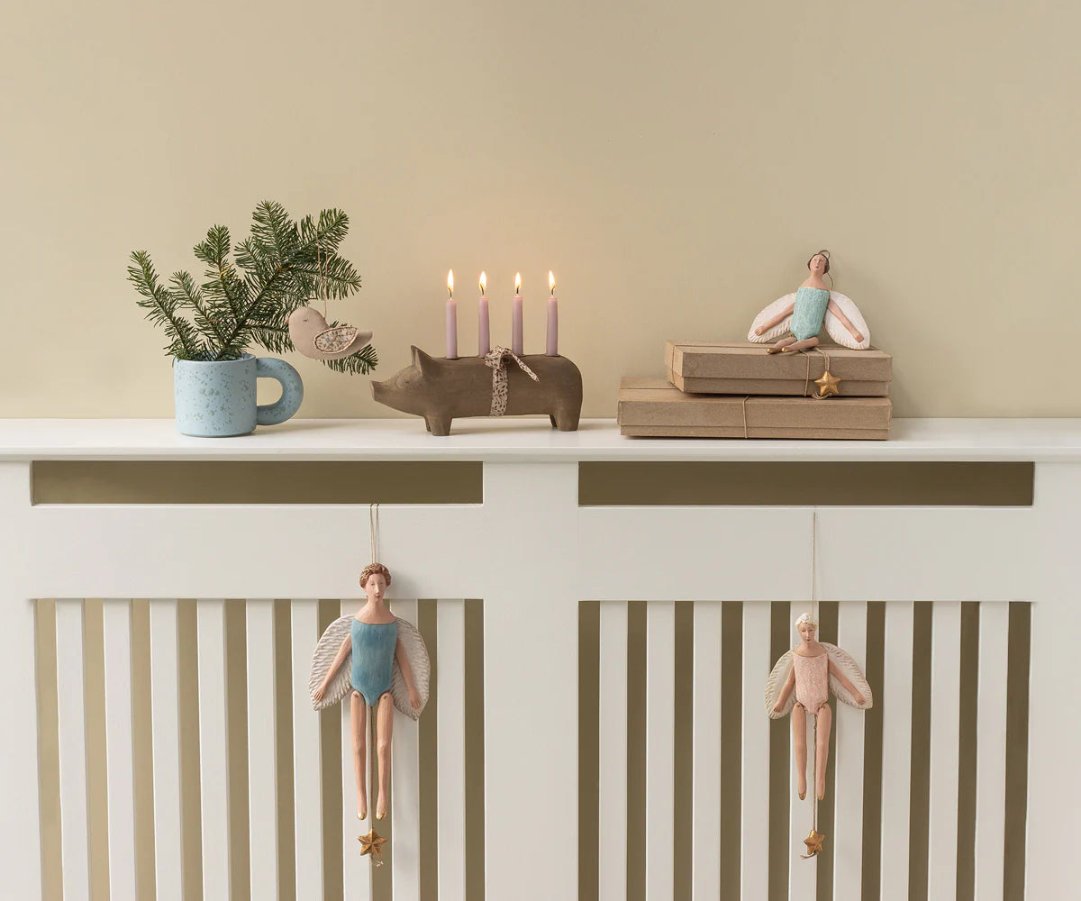 slou-maileg-swiecznik-drewniany-swinka-advent-nature