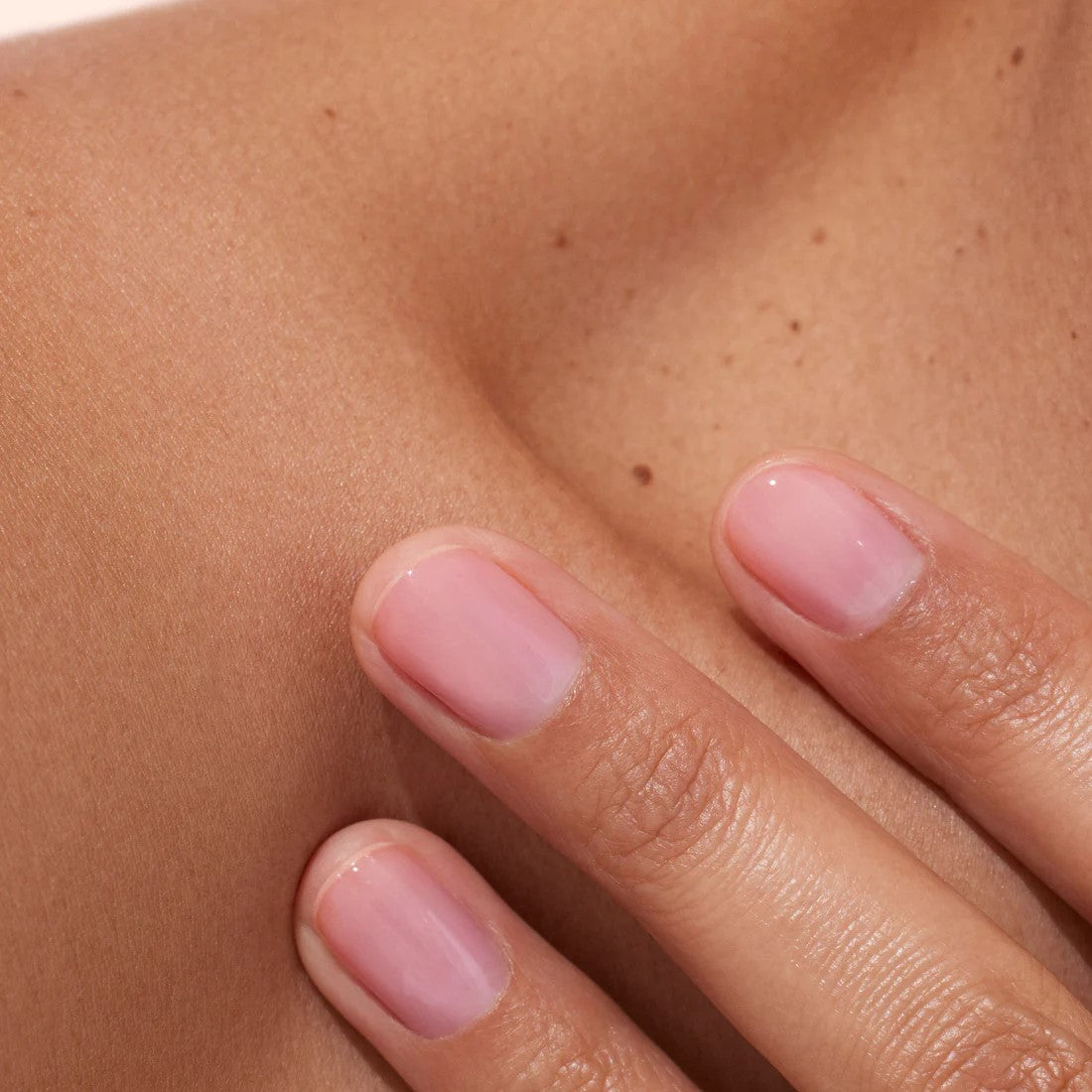 Lakier do paznokci Active Glow Blueberry