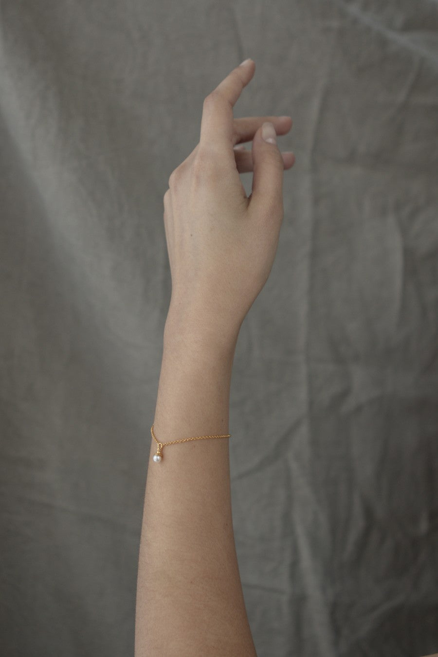 slou-paszkiewicz-bransoletka-perla-pozlacana