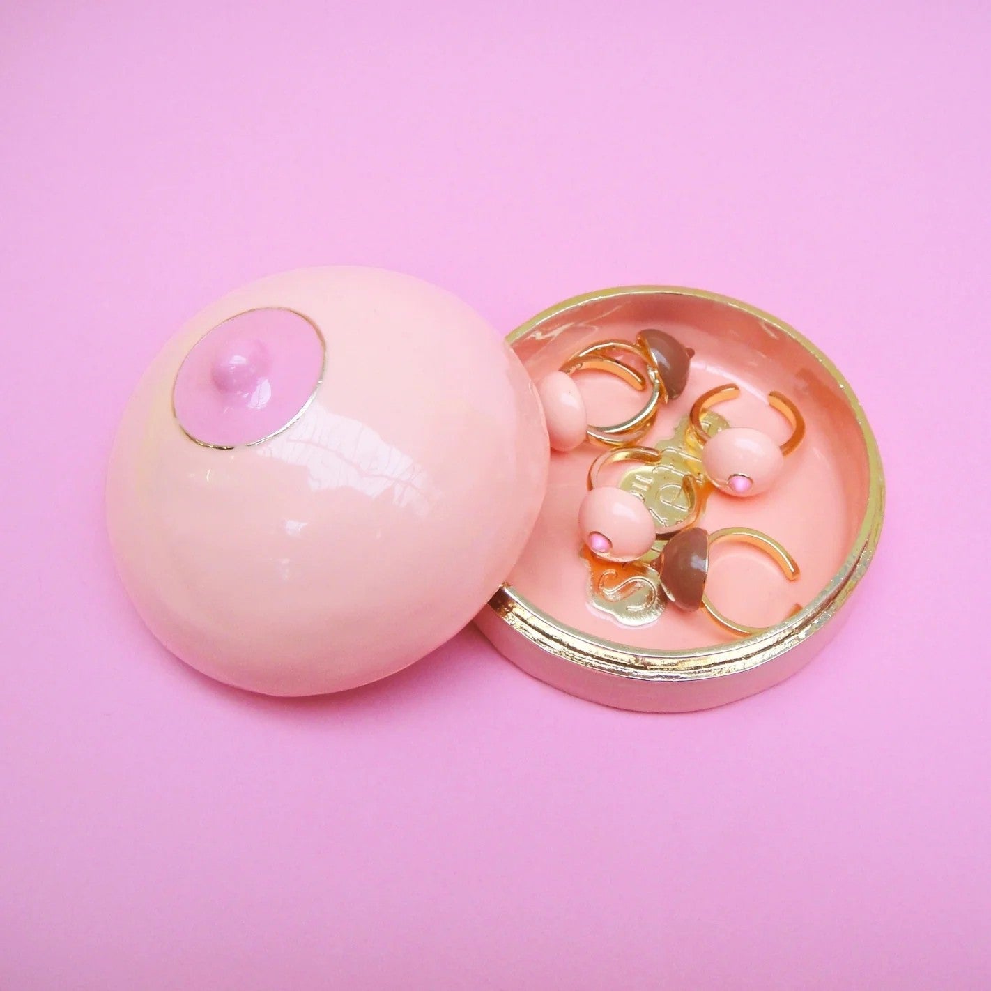 Puzderko Boob Box