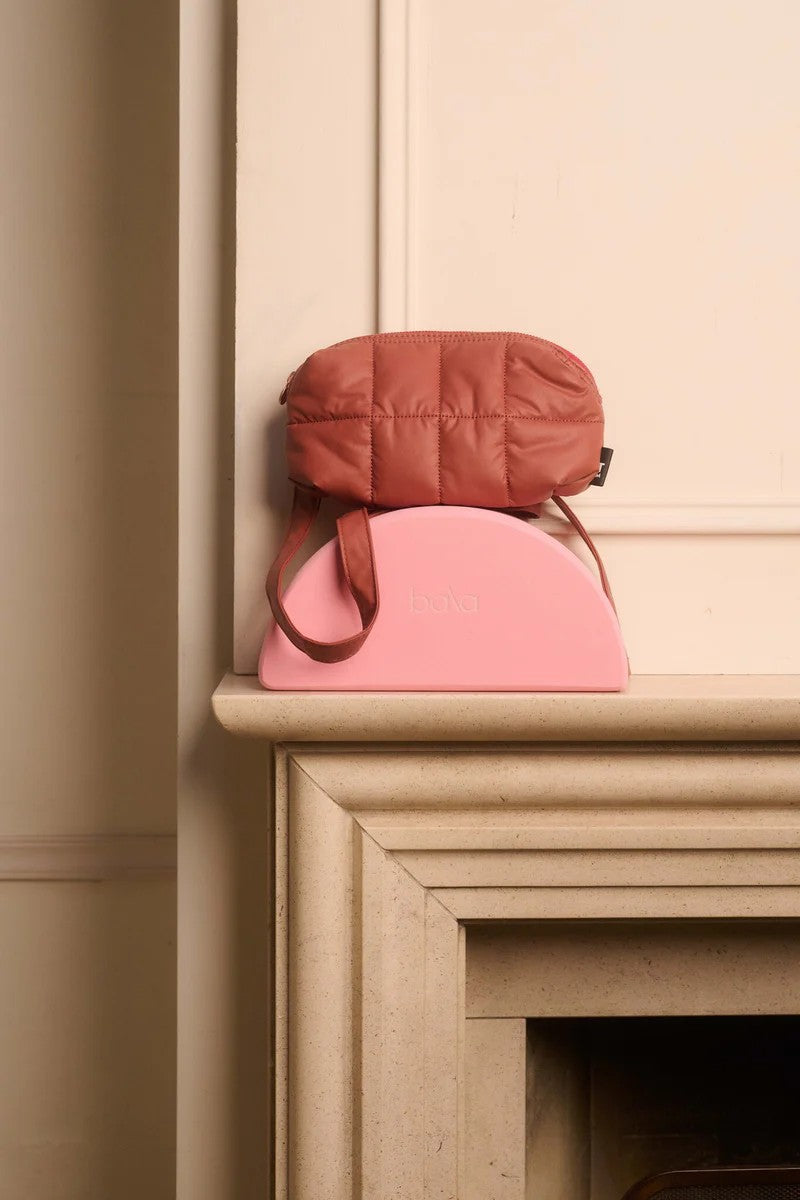 slou-tinne-mia-cilou-puffy-bag-wood