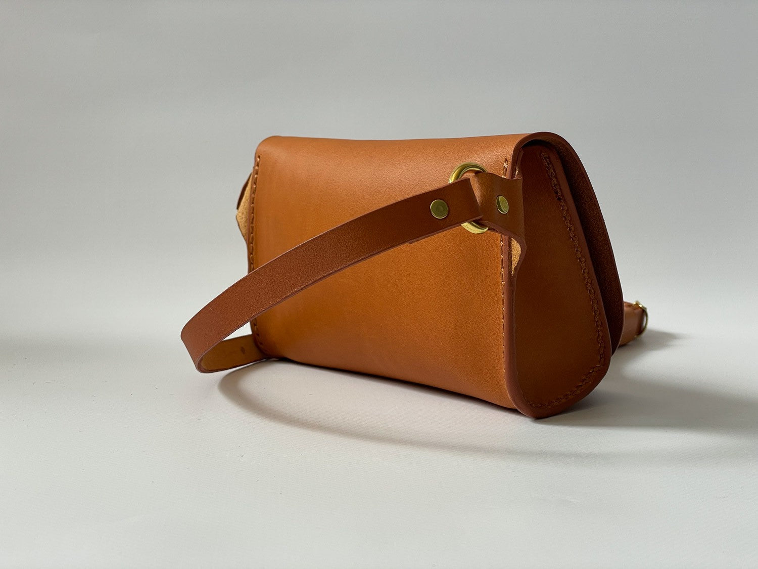 Le Calin Bag cognac