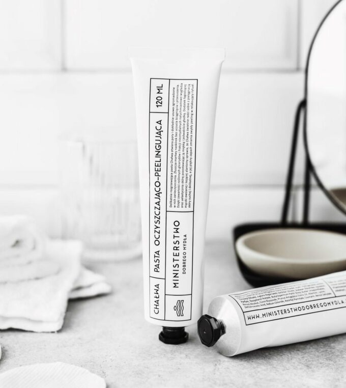 Pasta oczyszczająco-peelingująca Chałwa