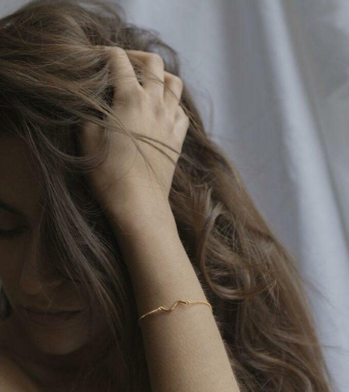 Bransoletka fala pozłacana