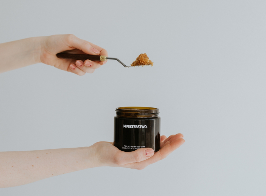 slou-mdm-peeling-sliwka