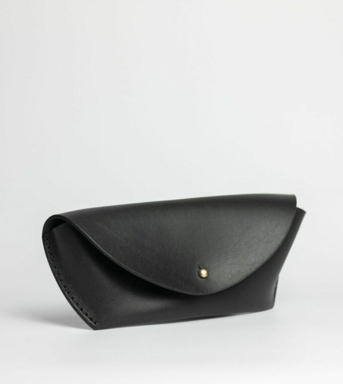 Pugilares na okulary owalne black M