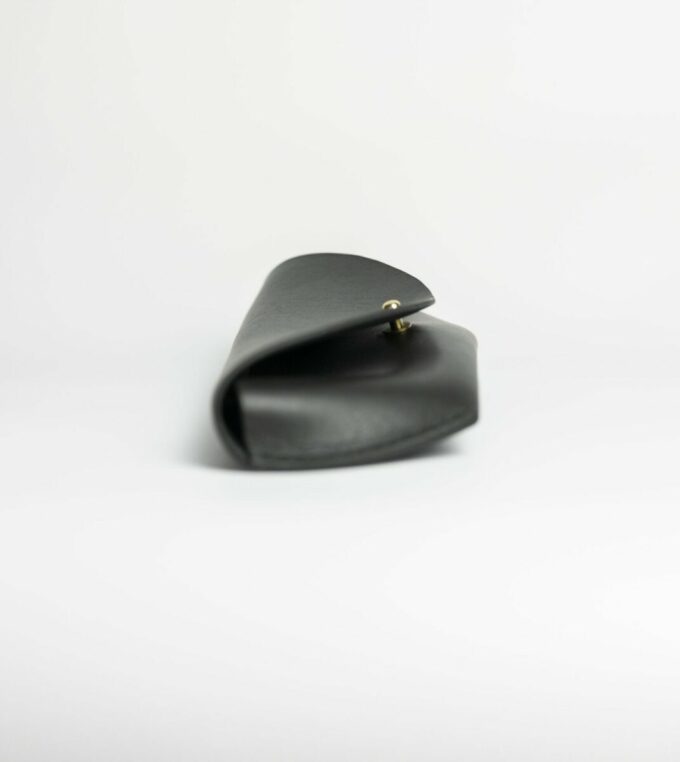 Pugilares na okulary owalne black M