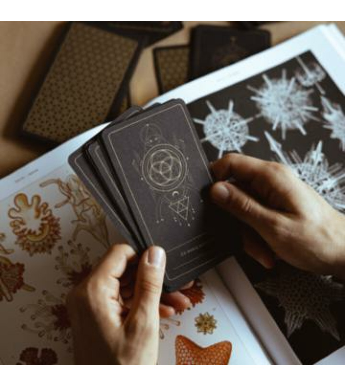 Geometria Pytań - karty z książką