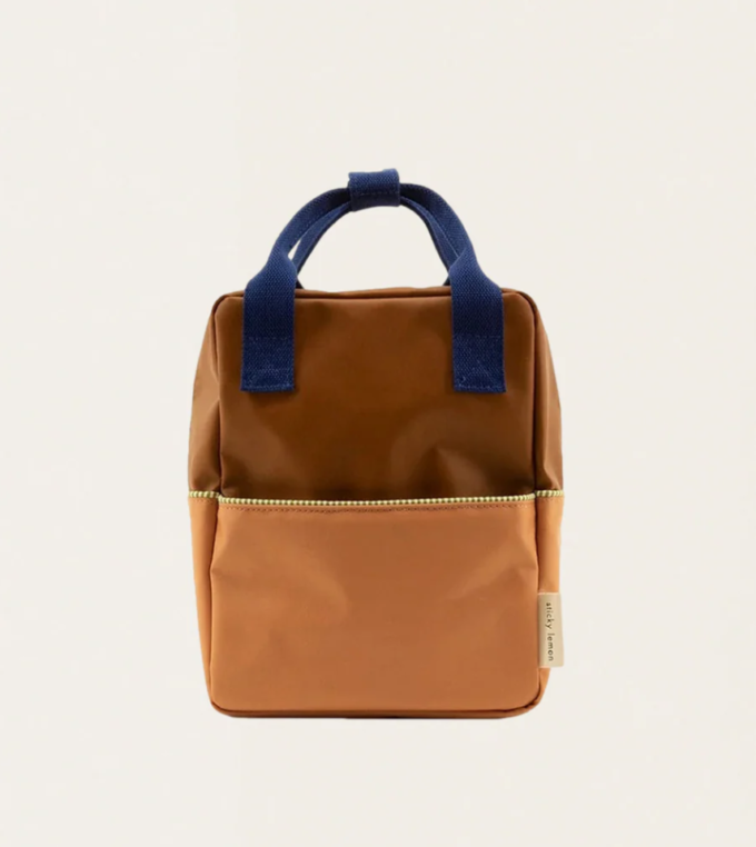 slou-sticky-lemon-maly-plecak-treehouse-brown