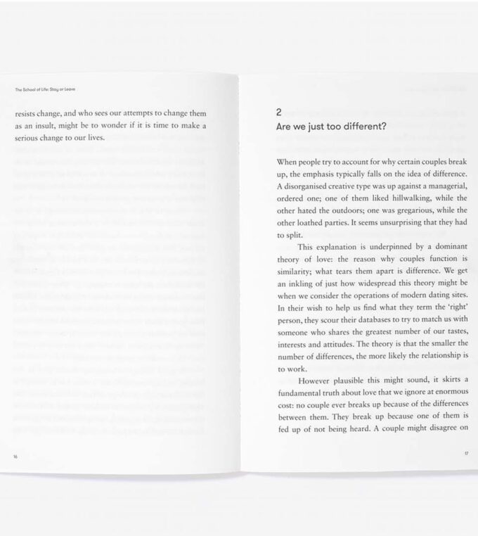 Książka Stay Or Leave