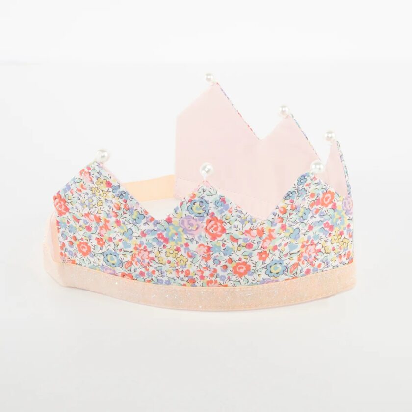 slou-meri-meri-korona-floral-and-pearl