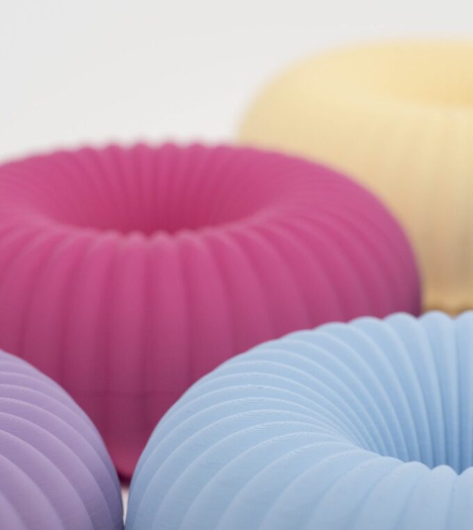 Duży Donut pojemnik na biżuterię różowy