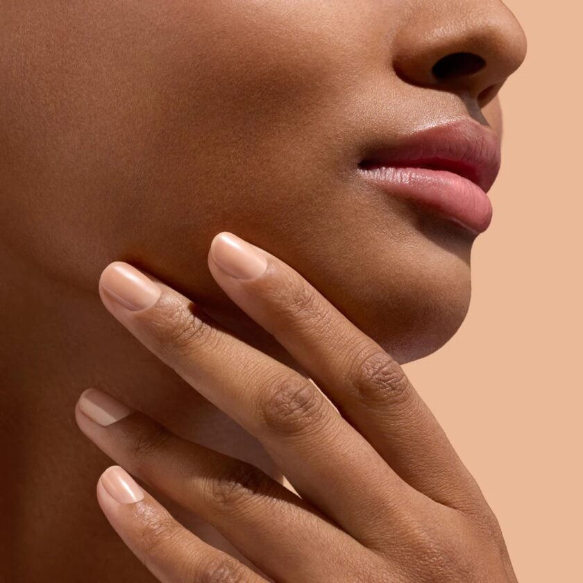 Lakier do paznokci Active Smooth 02 - Image 2