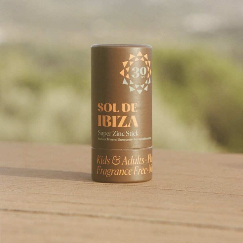 slou-sol-de-ibiza-krem-w-sticku-super-zinc-stick-spf-30