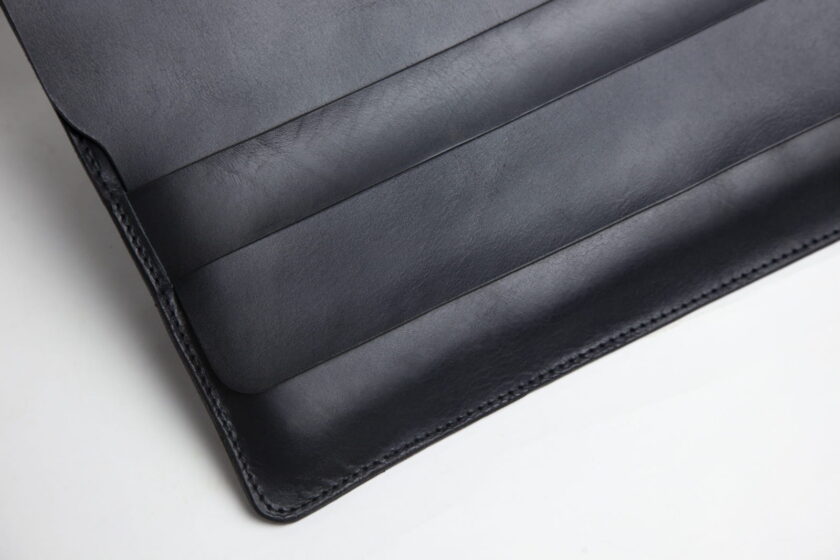 Etui na laptopa 13 Black - Image 7
