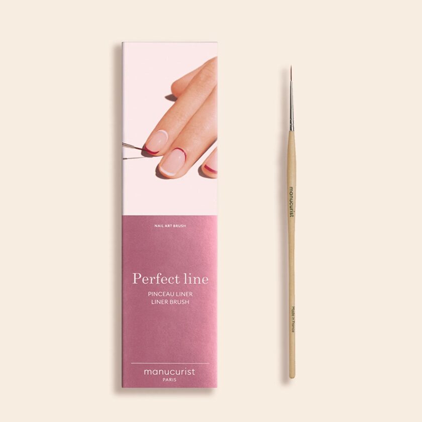 slou-manucurist-pedzelek-nail-art-liner
