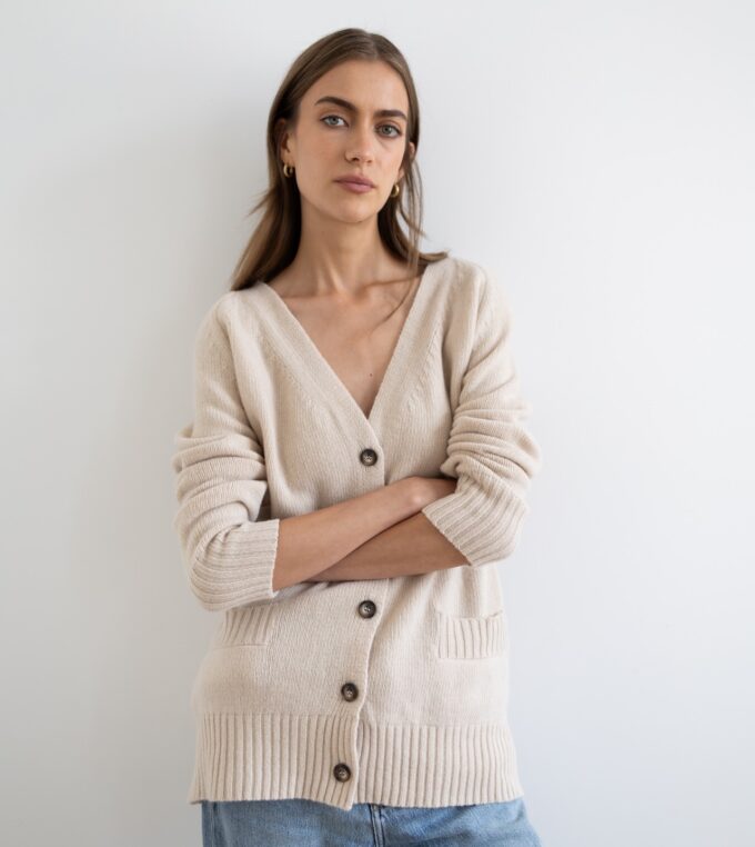 Kardigan Taylor biszkoptowy
