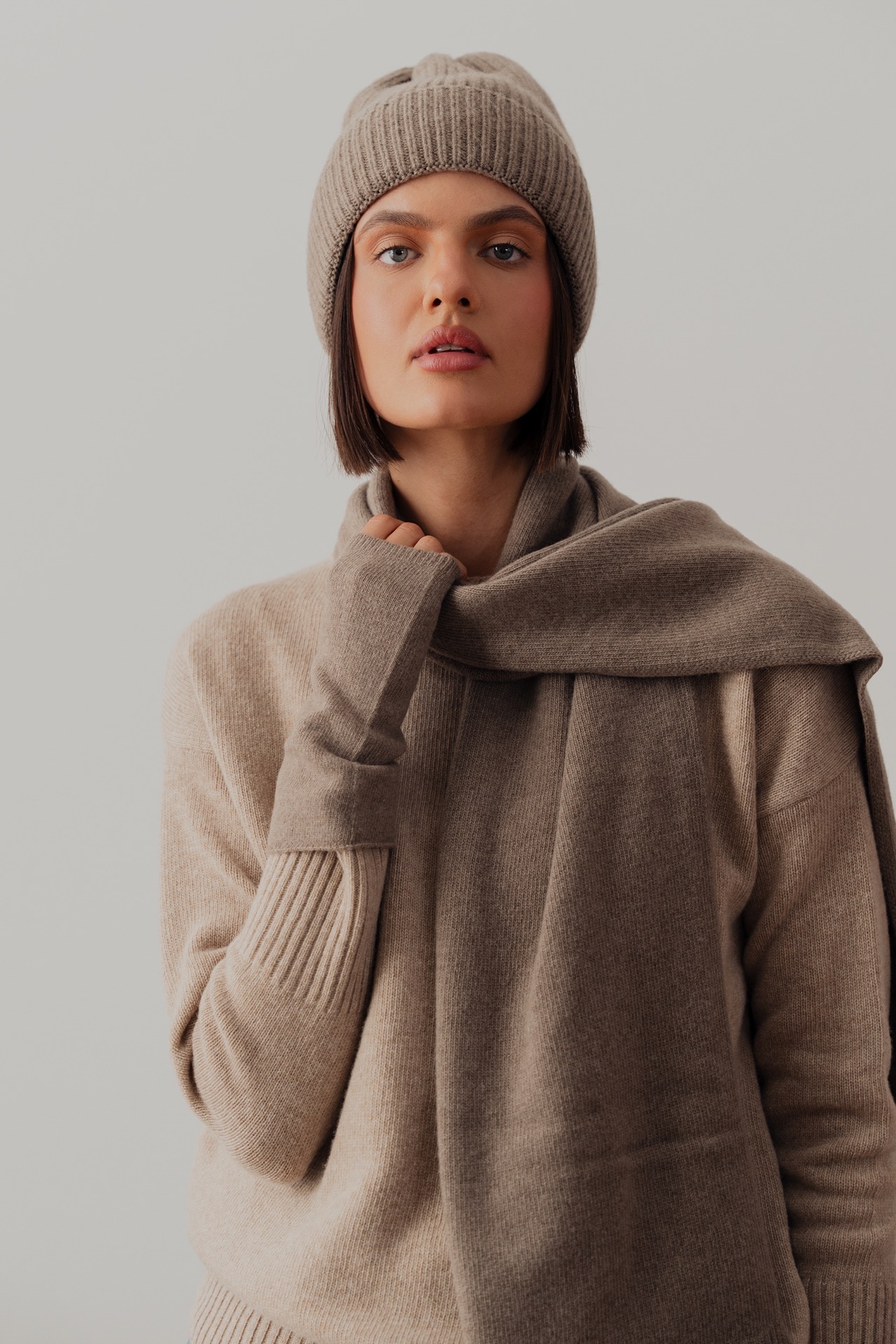 Mitenki Merino & Cashmere Taupe - obrazek 2