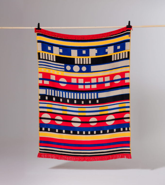 slou-szmat-sklad-koc-retro-tv