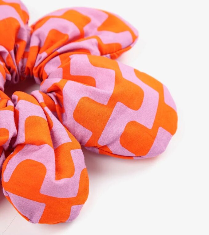 Scrunchie Chain all Over Flower