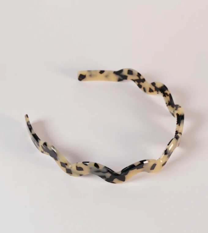 slou-ninico-opaska-wavy-white-tortoise