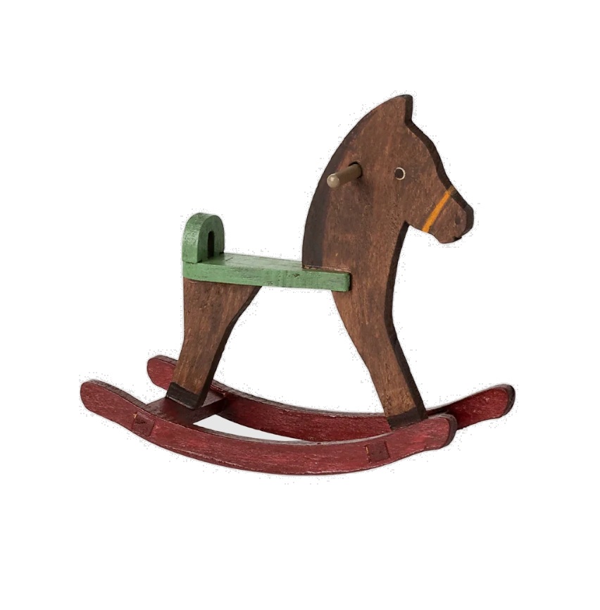 slou-maileg-kon-na-biegunach