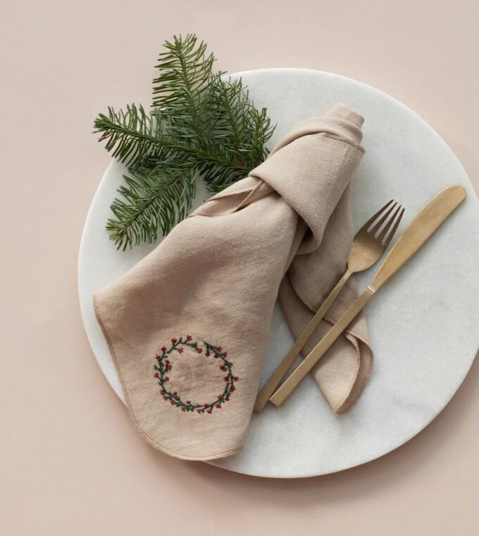 slou-maileg-serwetka-swiateczna-wianek