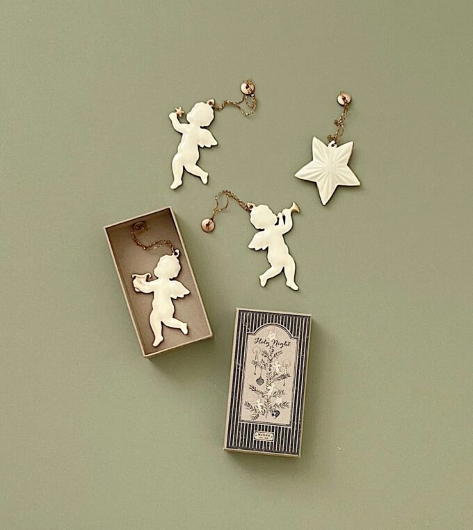 slou-maileg-zestaw-zawieszek-choinkowych-holy-night