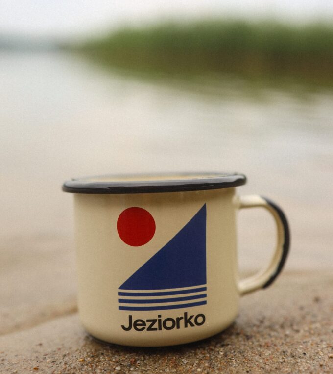 Kubek emaliowany Jeziorko