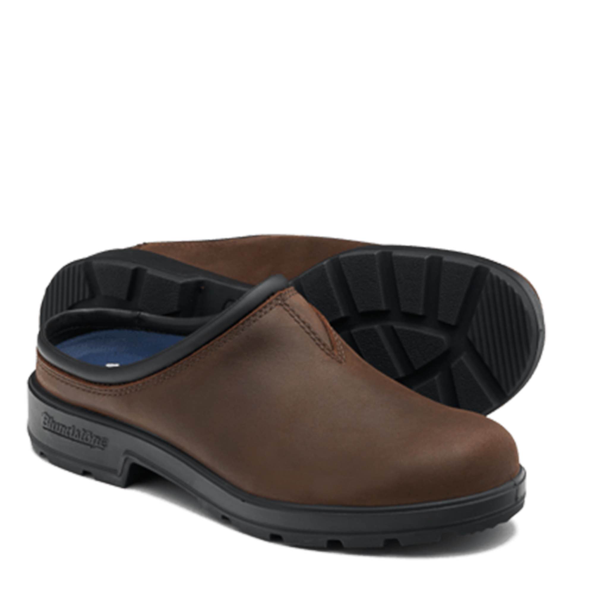 Chodaki Blundstone Clog Antique Brown – widok z boku i od spodu.