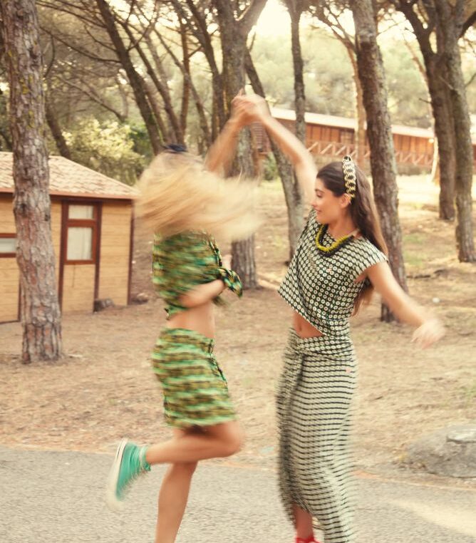 Bluzka Black/Ecru Flowers