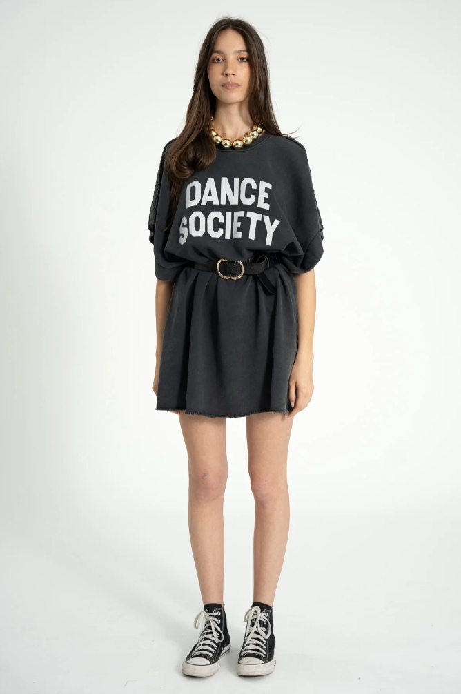 Sukienka T-shirtowa Washed Black Dance Society Print - obrazek 3